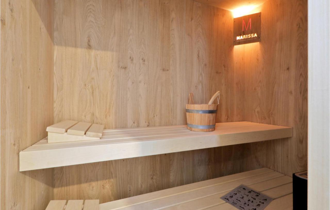 3 Bedroom Stunning Home In Lembruch-Duemmer See Dış mekan fotoğraf